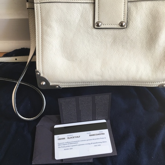 100% AUTHENTIC BWWT - PRADA CASHIER BAG!! - Picture 5 of 14